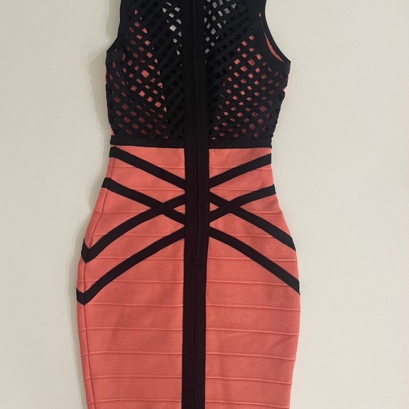 Used Celeb Boutique Beautiful Midi Dress 👗  Vestido 👗 Size XS. Sexiest dress - Picture 5 of 10
